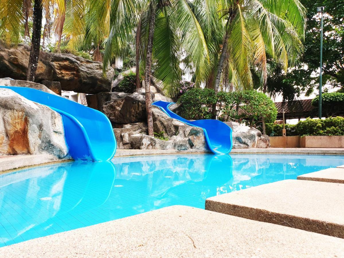 Mahkota Seaview Condo Homestay Near A'Famosa Jonker Melaka Exterior foto